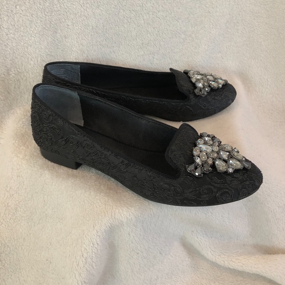 Black Lace and Rhinestone Flat NEW! - Picture 3 of 5